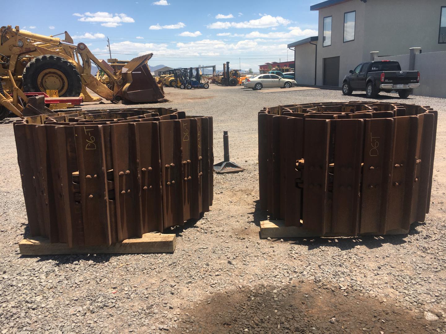 ./imagenes/INVOICE/2019/16719/CADENAS PARA TOPADOR FRONTAL D6T (2).JPG